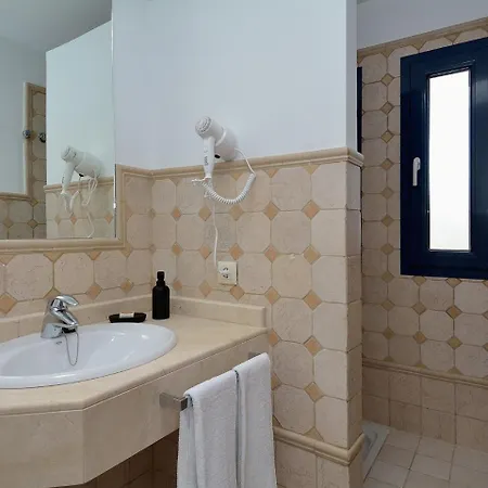 Kentia Holiday home *