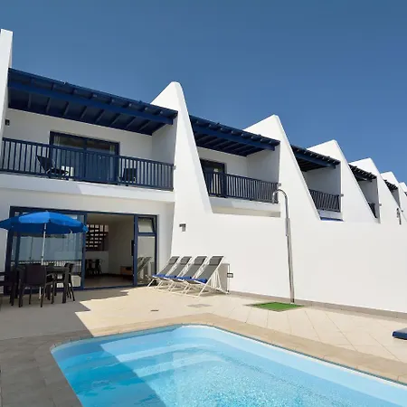 Kentia Holiday home