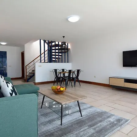 Kentia Holiday home *