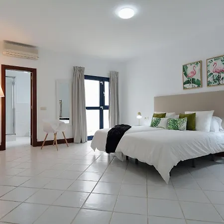 Kentia Holiday home *